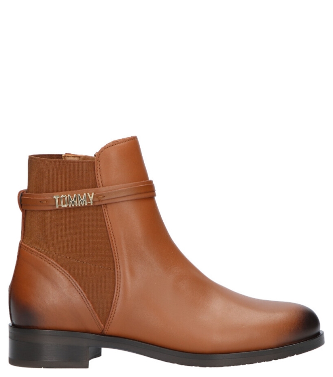 Tommy Hilfiger Tommy Hilfiger Enkellaars <span>FW0FW05155 GOW</span> GOW Pumpkin paradise Tommy Hilfiger Enkellaars <span>FW0FW05155 GOW</span> FW0FW05155 GOW cognac - www.bremmerschoenen.live - Bremmer Schoenen