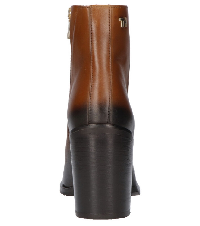 Tommy Hilfiger Enkellaars <span>FW0FW05164 GOW</span> FW0FW05164 GOW cognac - www.bremmerschoenen.live - Bremmer Schoenen