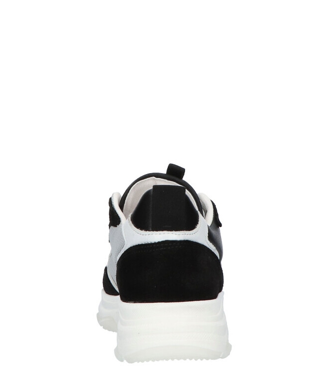 Giga Sneaker <span>G3667 F37A11</span> G3667 F37A11 zwart - www.bremmerschoenen.live - Bremmer Schoenen
