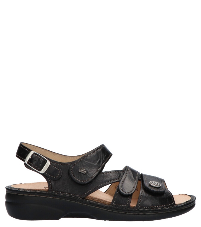 Finn Comfort Finn comfort Sandaal <span>2562 345099 Gomera</span> 345099 Black Finn comfort Sandaal <span>2562 345099 Gomera</span> 2562 345099 Gomera zwart - www.bremmerschoenen.live - Bremmer Schoenen