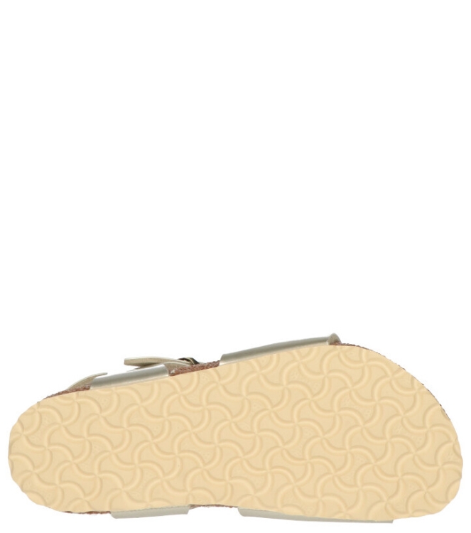 Birkenstock Birkenstock sandaal <span>1014829 Rio Kids BF</span> Electric metallic gold Birkenstock sandaal <span>1014829 Rio Kids BF</span> 1014829 Rio Kids BF goud - www.bremmerschoenen.live - Bremmer Schoenen