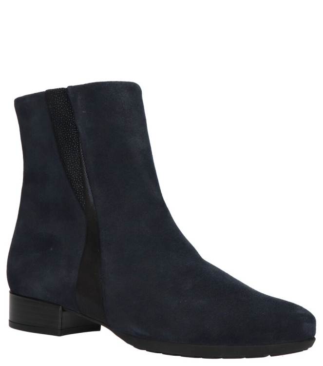 Gabor Gabor enkellaars <span>32.711.46</span> 46 dark-blue (Micro) Gabor enkellaars <span>32.711.46</span> 32.711.46 blauw - www.bremmerschoenen.live - Bremmer Schoenen