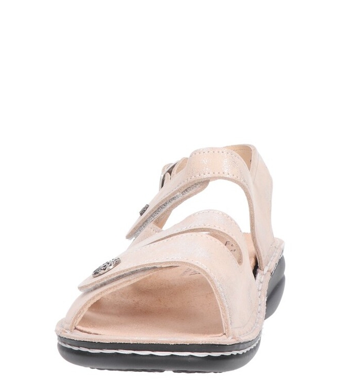 Finn Comfort sandaal <span>2562 843525 Gomera</span> 2562 843525 Gomera beige - www.bremmerschoenen.live - Bremmer Schoenen