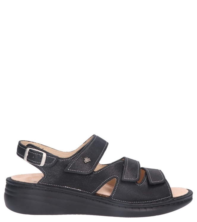 Finn Comfort Finn Comfort sandaal <span>2643 817393 Praia</span> 817393 black Finn Comfort sandaal <span>2643 817393 Praia</span> 2643 817393 Praia zwart - www.bremmerschoenen.live - Bremmer Schoenen