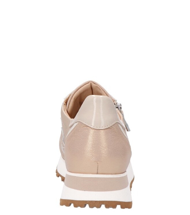Footnotes Footnotes sneaker <span>31.011 2524 Esther Hilda H</span> 2524 suede metallic beige Footnotes sneaker <span>31.011 2524 Esther Hilda H</span> 31.011 2524 Esther Hilda H goud - www.bremmerschoenen.live - Bremmer Schoenen