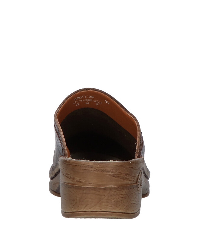 Helix Helix slipper <span>52011 ESPRESSO</span> Espresso Helix slipper <span>52011 ESPRESSO</span> 52011 ESPRESSO bruin - www.bremmerschoenen.live - Bremmer Schoenen
