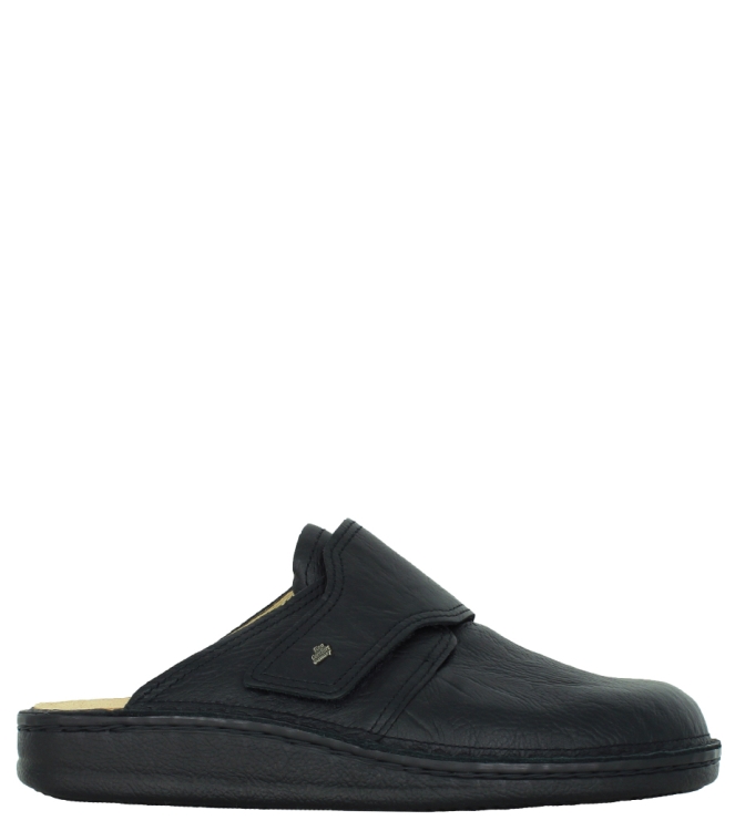 Finn Comfort Finn Comfort slipper <span>1515 044099 Amalfi</span> Zwart Finn Comfort slipper <span>1515 044099 Amalfi</span> 1515 044099 Amalfi zwart - www.bremmerschoenen.live - Bremmer Schoenen
