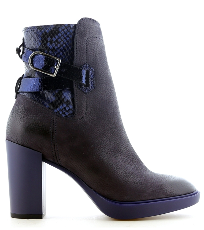 Floris van Bommel Floris van Bommel enkellaars <span>85627/01</span> DarkBlue Floris van Bommel enkellaars <span>85627/01</span> 85627/01 blauw - www.bremmerschoenen.live - Bremmer Schoenen
