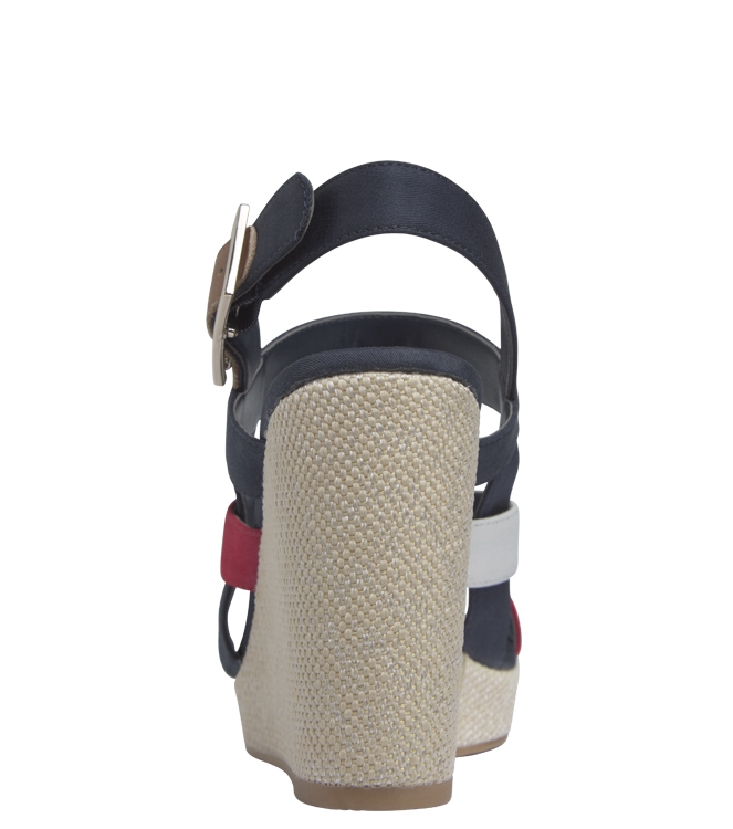 Tommy Hilfiger Tommy Hilfiger sandaal <span>FW0FW04739 0KP RWB</span> Blue Tommy Hilfiger sandaal <span>FW0FW04739 0KP RWB</span> FW0FW04739 0KP RWB blauw - www.bremmerschoenen.live - Bremmer Schoenen